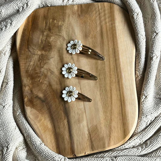 Haarclipje Bloem – Koperen Clip met Gouden Kern